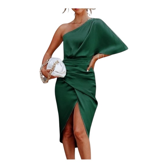 NWT! Cupshe Green Satin Ruched One-Shoulder Cocktail Dress. Size Small. - Picture 2 of 11